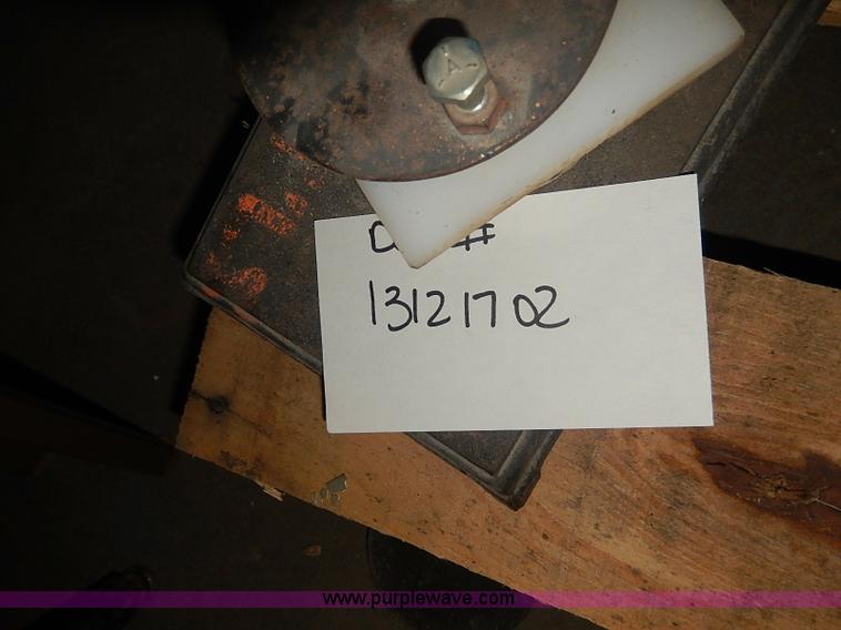 image for item AP9166 Assorted scales