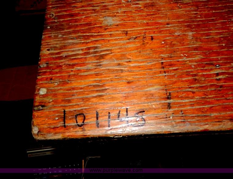 image for item AP9166 Assorted scales