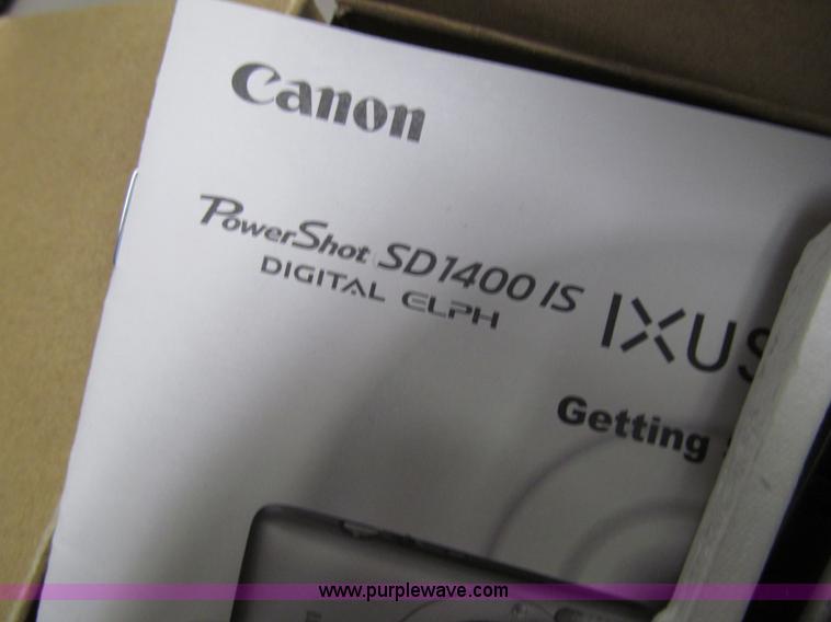 image for item AY9852 (4) assorted cameras