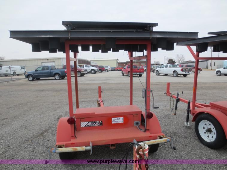 image for item F6802 2002 Ver-Mac ST-4825 arrow board sign trailer