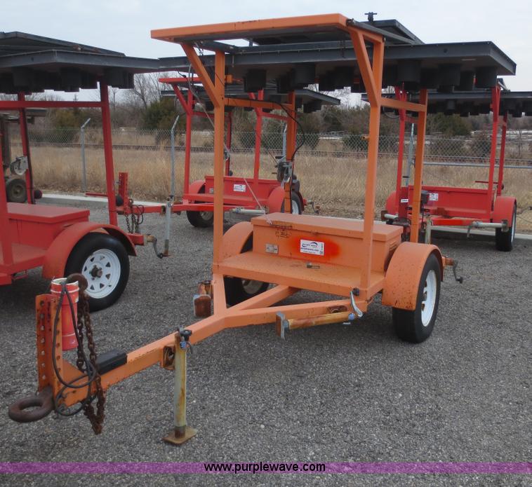 image for item F6803 2003 Ver-Mac ST-4825 arrow board sign trailer