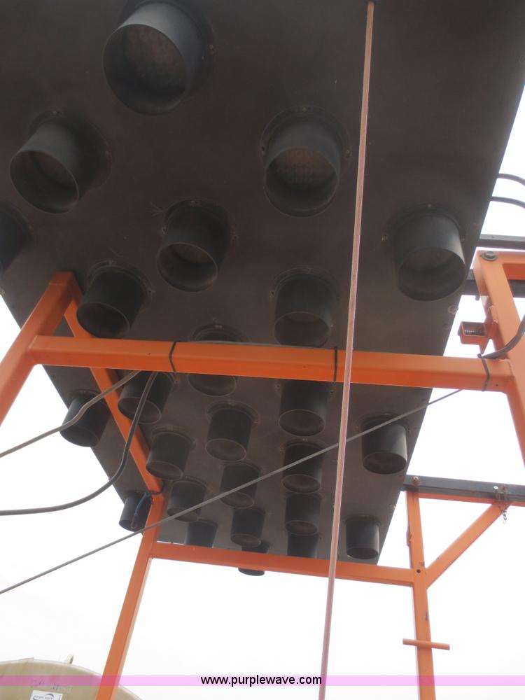 image for item F6803 2003 Ver-Mac ST-4825 arrow board sign trailer