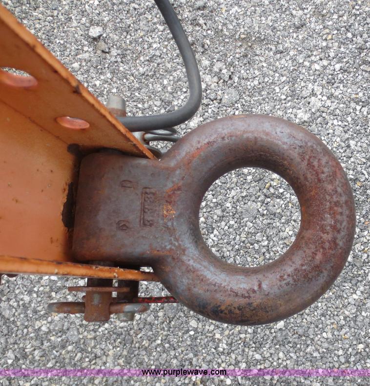 image for item F6803 2003 Ver-Mac ST-4825 arrow board sign trailer