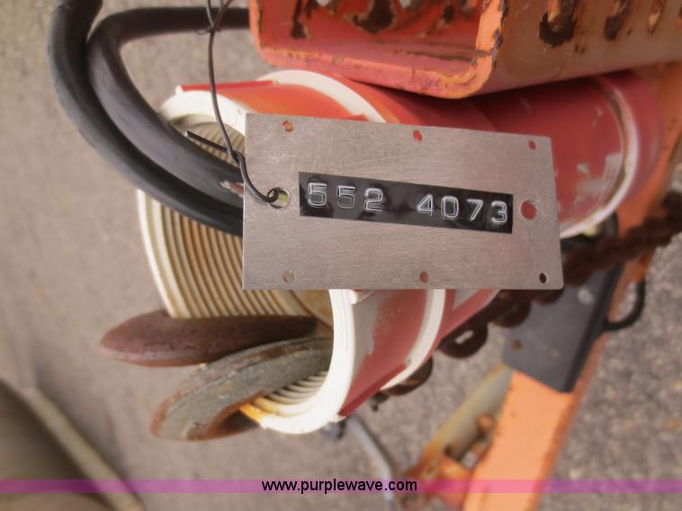 image for item F6803 2003 Ver-Mac ST-4825 arrow board sign trailer