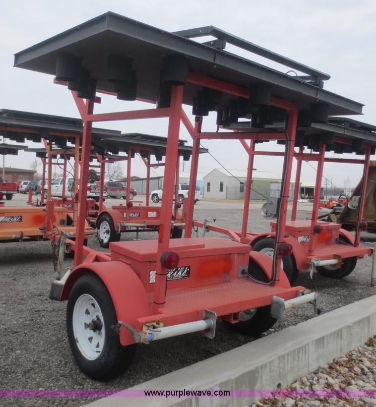 image for item F6804 2002 Ver-Mac ST-4825 arrow board sign trailer