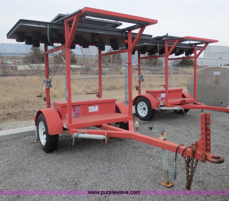 image for item F6805 2002 Ver-Mac ST-4825 arrow board sign trailer