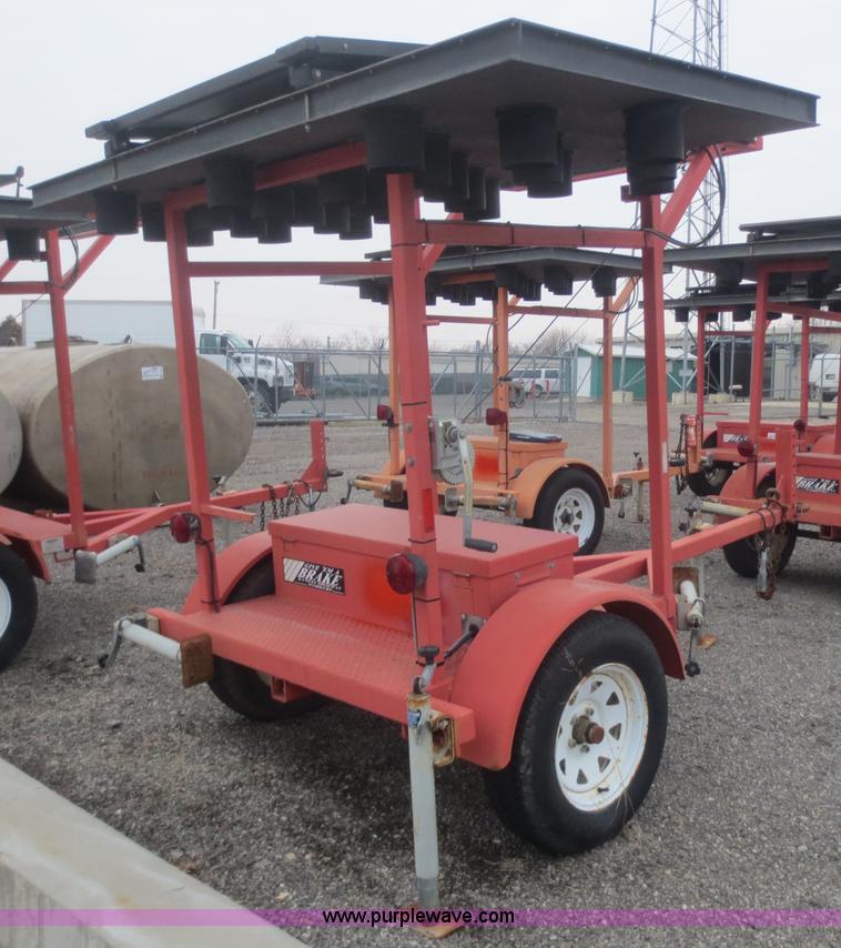 image for item F6805 2002 Ver-Mac ST-4825 arrow board sign trailer