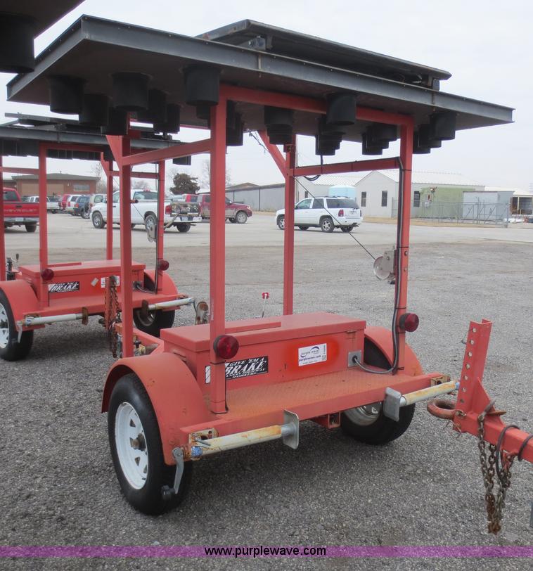 image for item F6806 2002 Ver-Mac ST-4825 arrow board sign trailer