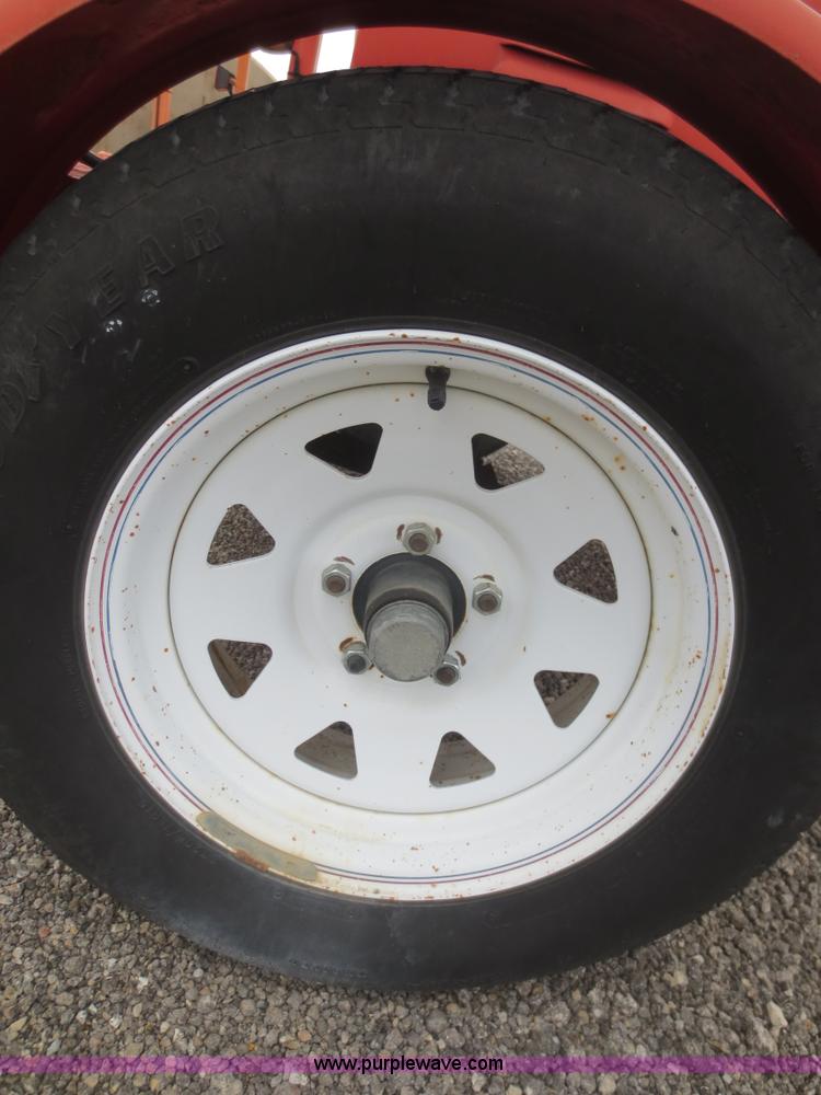 image for item F6806 2002 Ver-Mac ST-4825 arrow board sign trailer