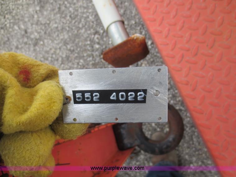 image for item F6806 2002 Ver-Mac ST-4825 arrow board sign trailer