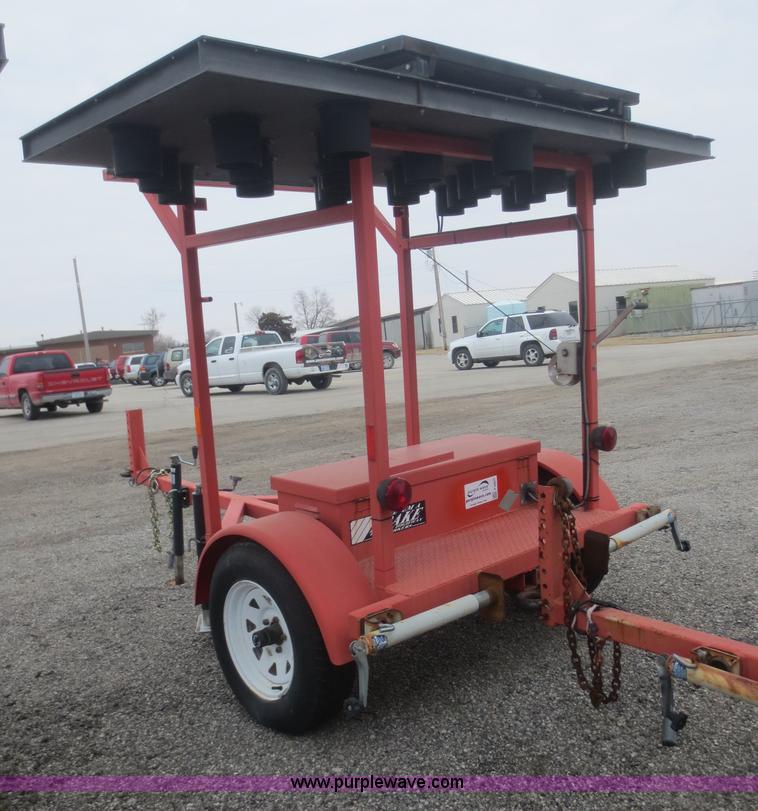 image for item F6807 2002 Ver-Mac ST-4825 arrow board sign trailer