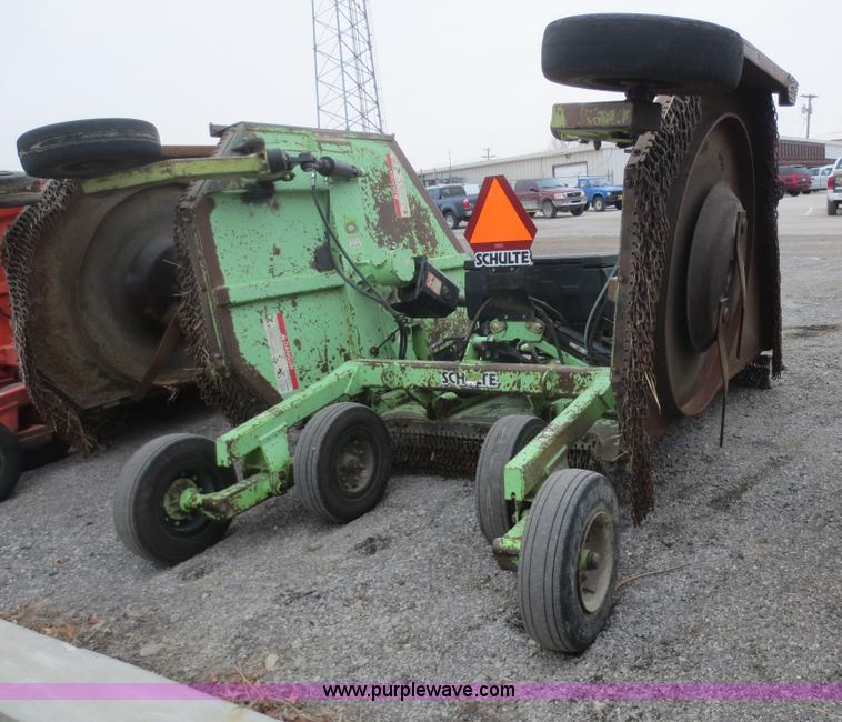 image for item F6810 2001 Schulte XH1500 rotary mower
