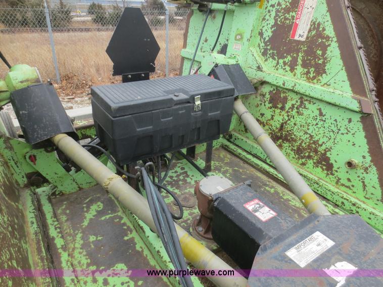 image for item F6810 2001 Schulte XH1500 rotary mower