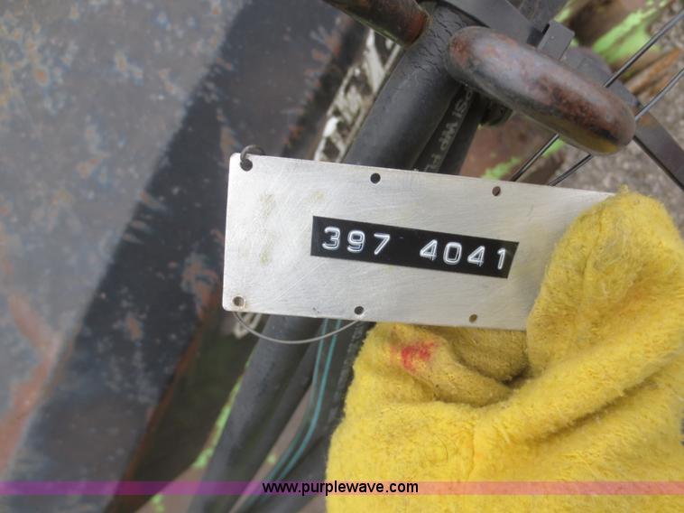 image for item F6810 2001 Schulte XH1500 rotary mower