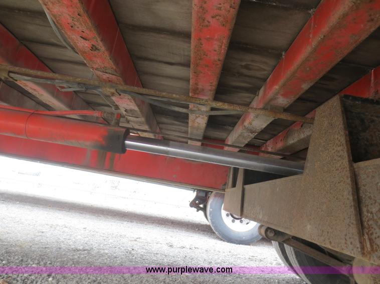 image for item F6812 1996 Landoll 345-31 trailer