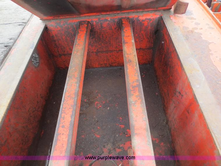 image for item F6812 1996 Landoll 345-31 trailer