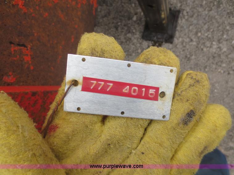 image for item F6812 1996 Landoll 345-31 trailer