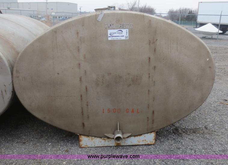 image for item F6813 1993 Hercules 1500 stainless steel water tank