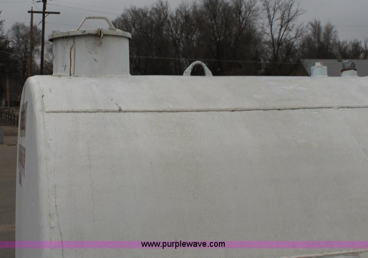 image for item G8204 1993 Smith 2,000 gallon horizontal diesel tank