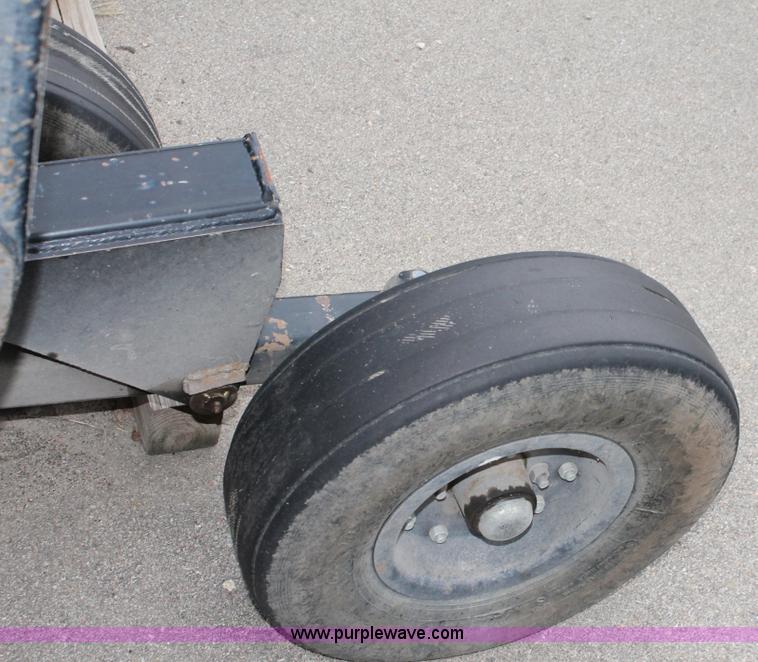 image for item G8205 2005 Land Pride RCB6015 batwing rotary mower