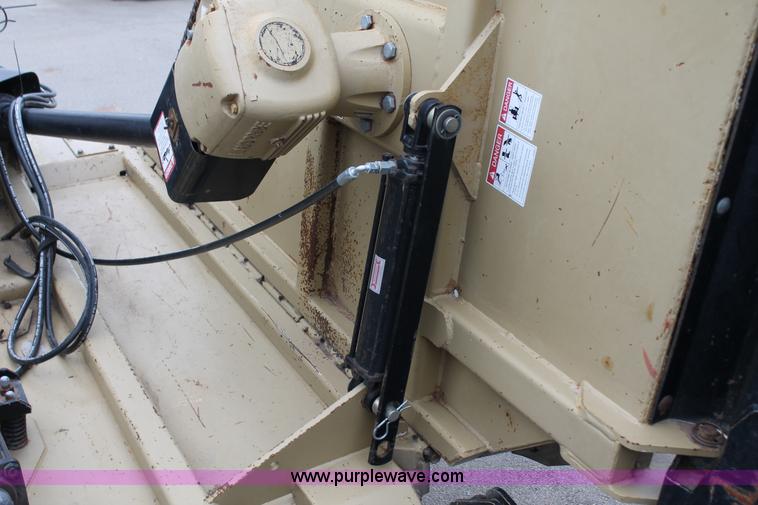 image for item G8205 2005 Land Pride RCB6015 batwing rotary mower