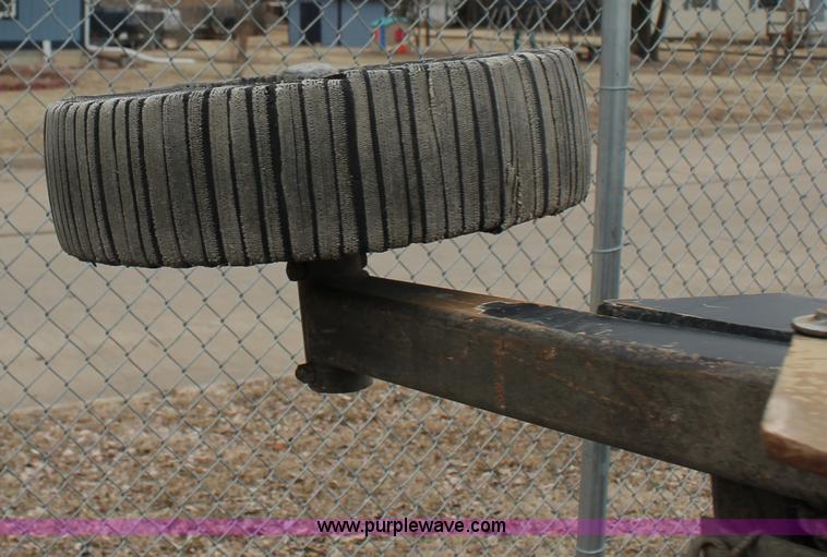 image for item G8206 2005 Land Pride RCB6015 batwing rotary mower