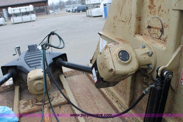 image for item G8206 2005 Land Pride RCB6015 batwing rotary mower