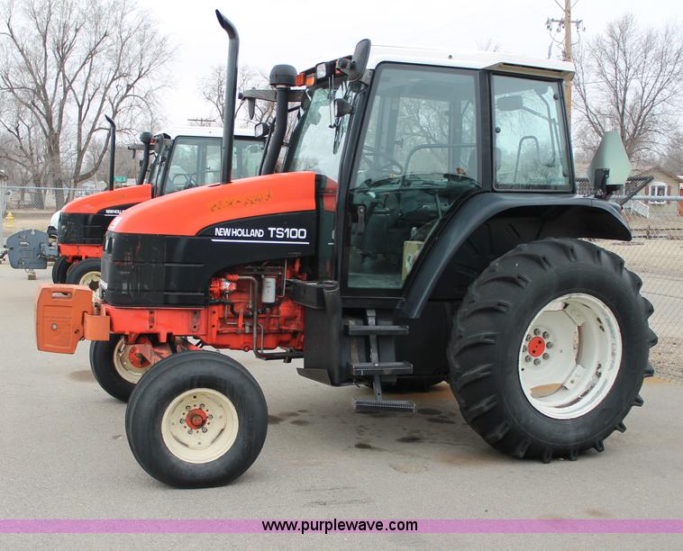 image for item G8207 2000 New Holland TS100 tractor