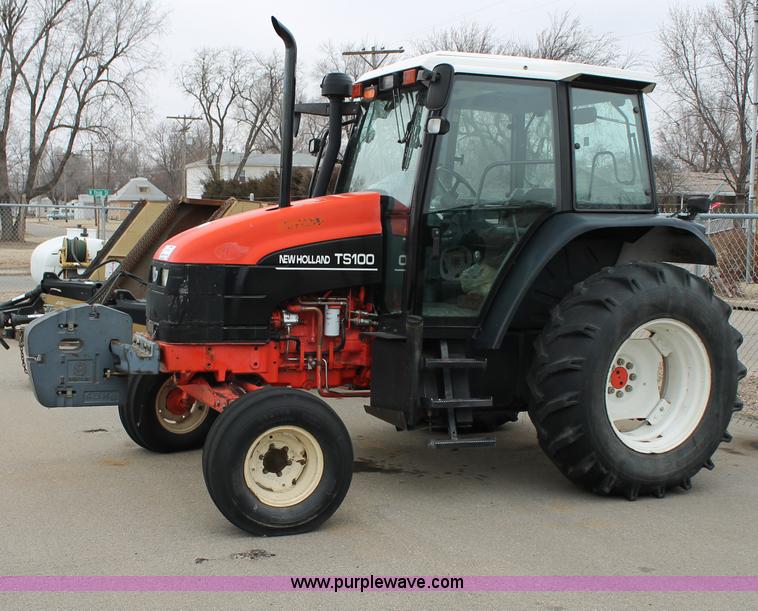 image for item G8208 2000 New Holland TS100 tractor