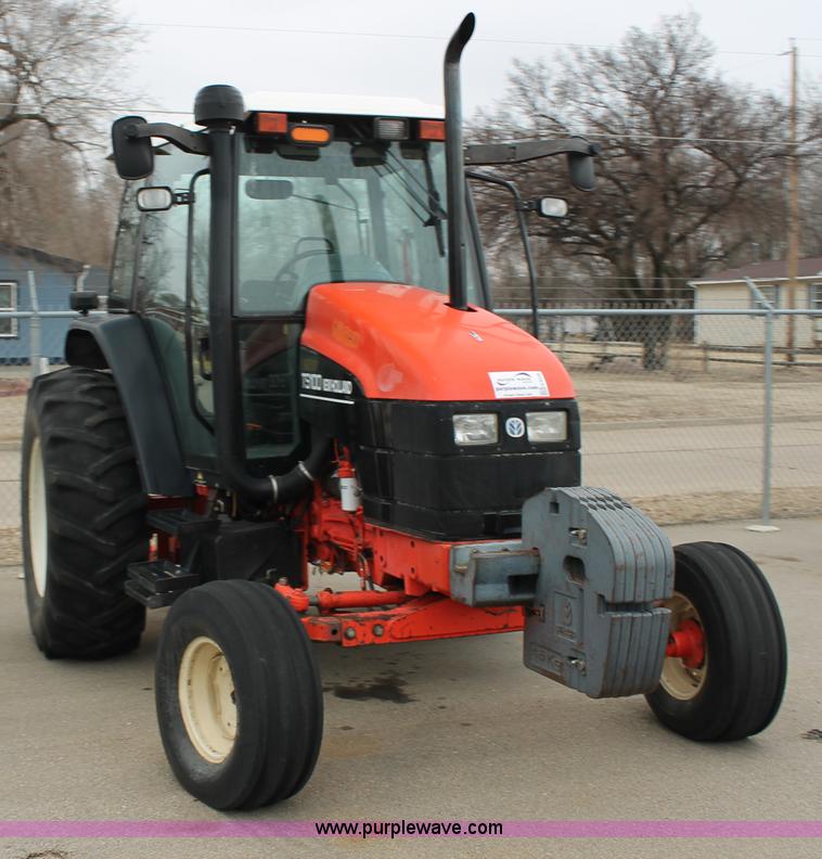 image for item G8208 2000 New Holland TS100 tractor