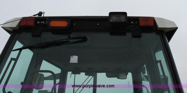 image for item G8208 2000 New Holland TS100 tractor