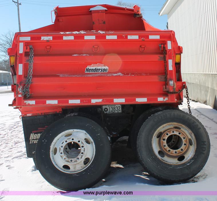 image for item G8216 2009 Sterling L7500 dump truck