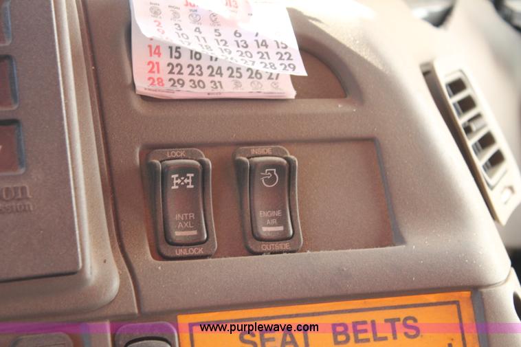 image for item G8216 2009 Sterling L7500 dump truck