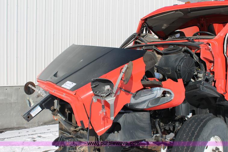 image for item G8216 2009 Sterling L7500 dump truck