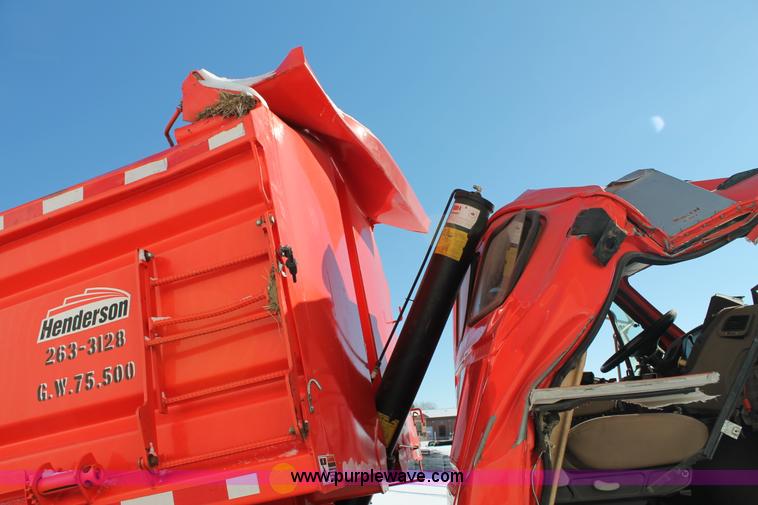 image for item G8216 2009 Sterling L7500 dump truck