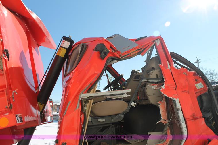 image for item G8216 2009 Sterling L7500 dump truck