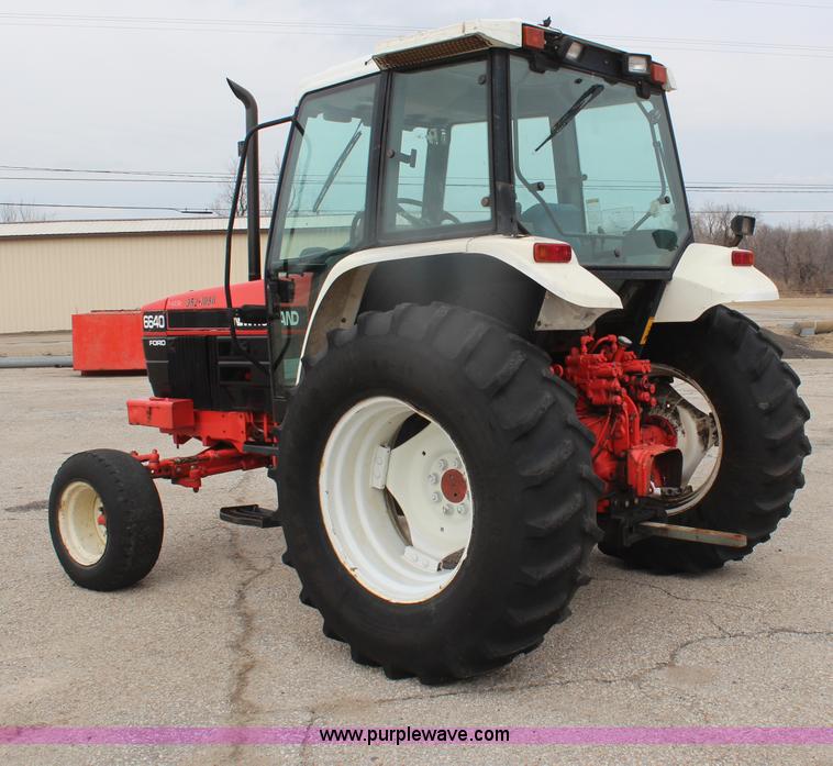 image for item H1489 1998 New Holland 6640SL tractor