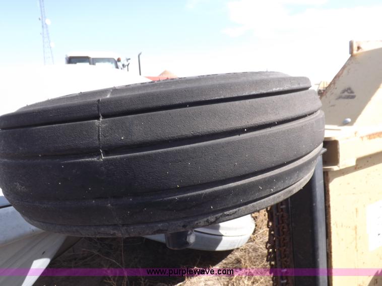 image for item I9090 2005 Land Pride RCB6015 rotary mower