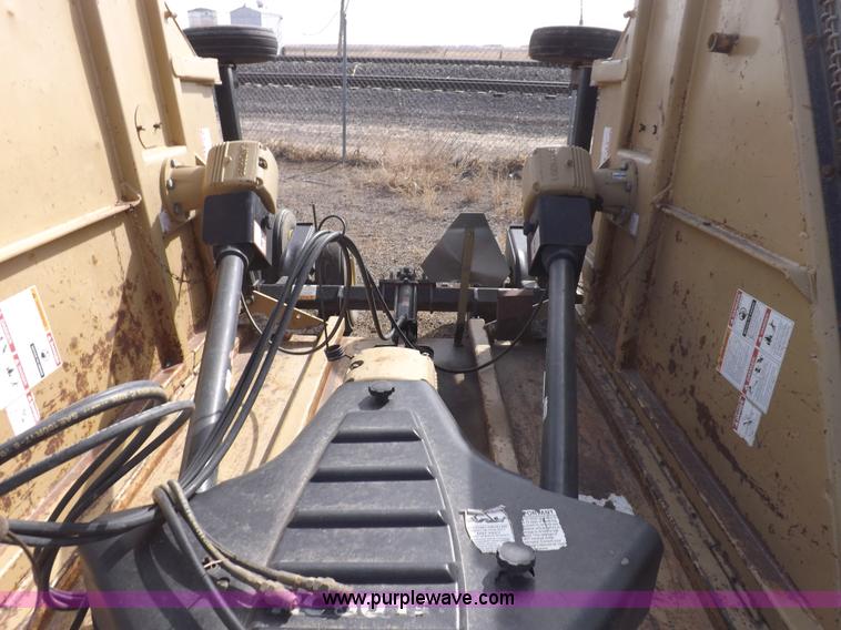 image for item I9092 2005 Land Pride RCB6015 rotary mower