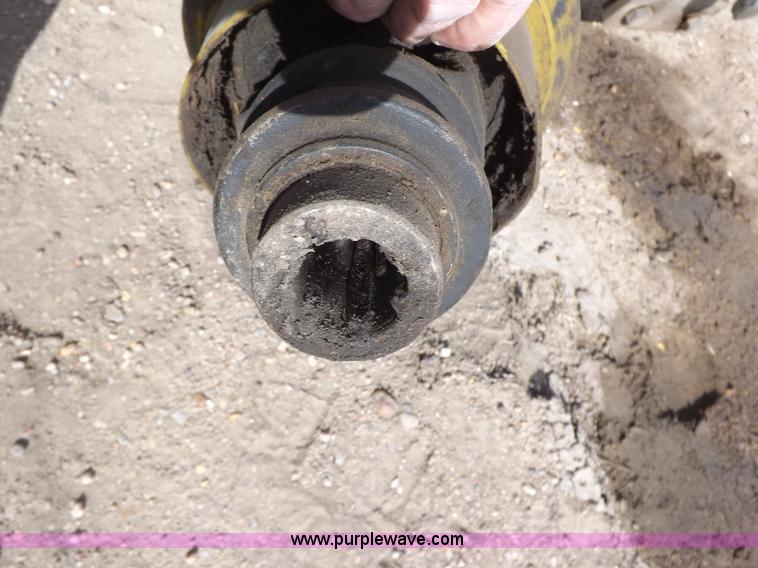 image for item I9093 2005 Land Pride RCB6015 rotary mower