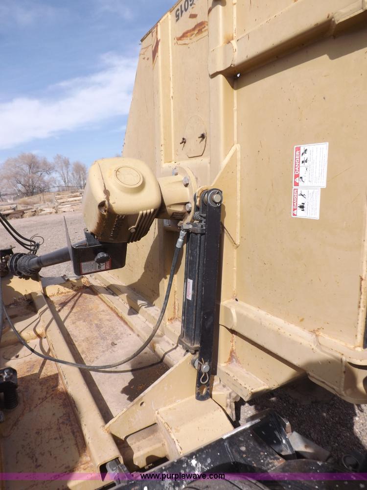 image for item I9094 2005 Land Pride RCB6015 rotary mower