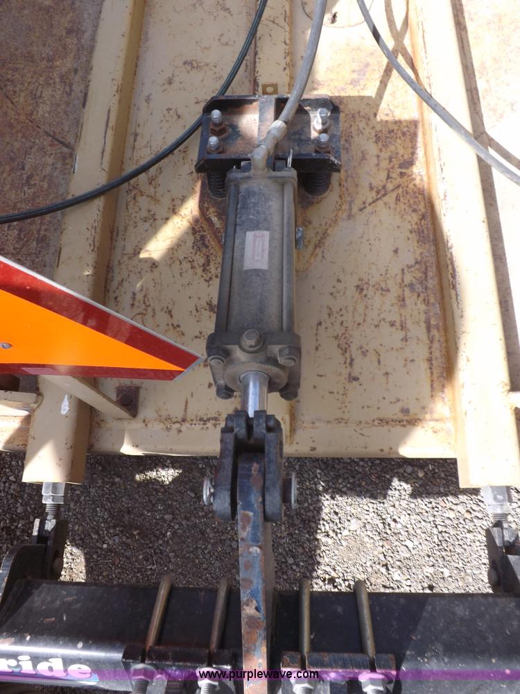 image for item I9094 2005 Land Pride RCB6015 rotary mower