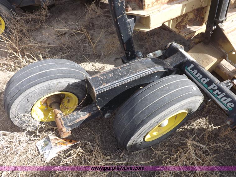 image for item I9095 2004 Land Pride RCB6015 rotary mower