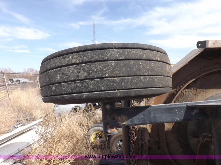 image for item I9095 2004 Land Pride RCB6015 rotary mower