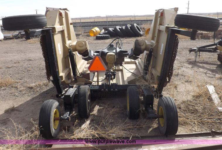 image for item I9096 2005 Land Pride RCB6015 rotary mower