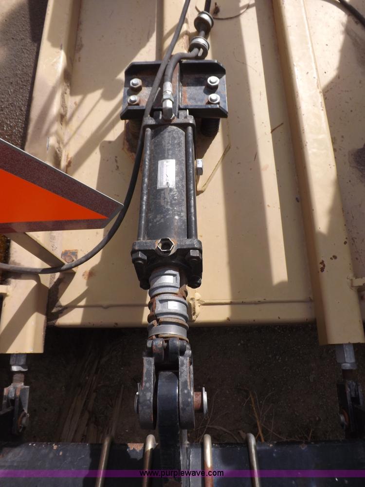 image for item I9096 2005 Land Pride RCB6015 rotary mower