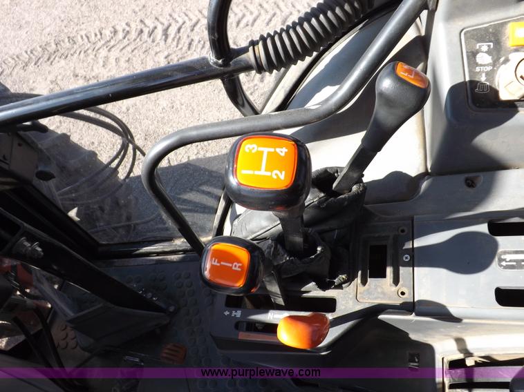 image for item I9101 1997 New Holland 7740SL MFWD tractor