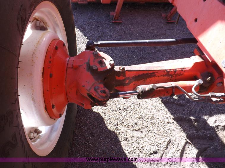 image for item I9101 1997 New Holland 7740SL MFWD tractor