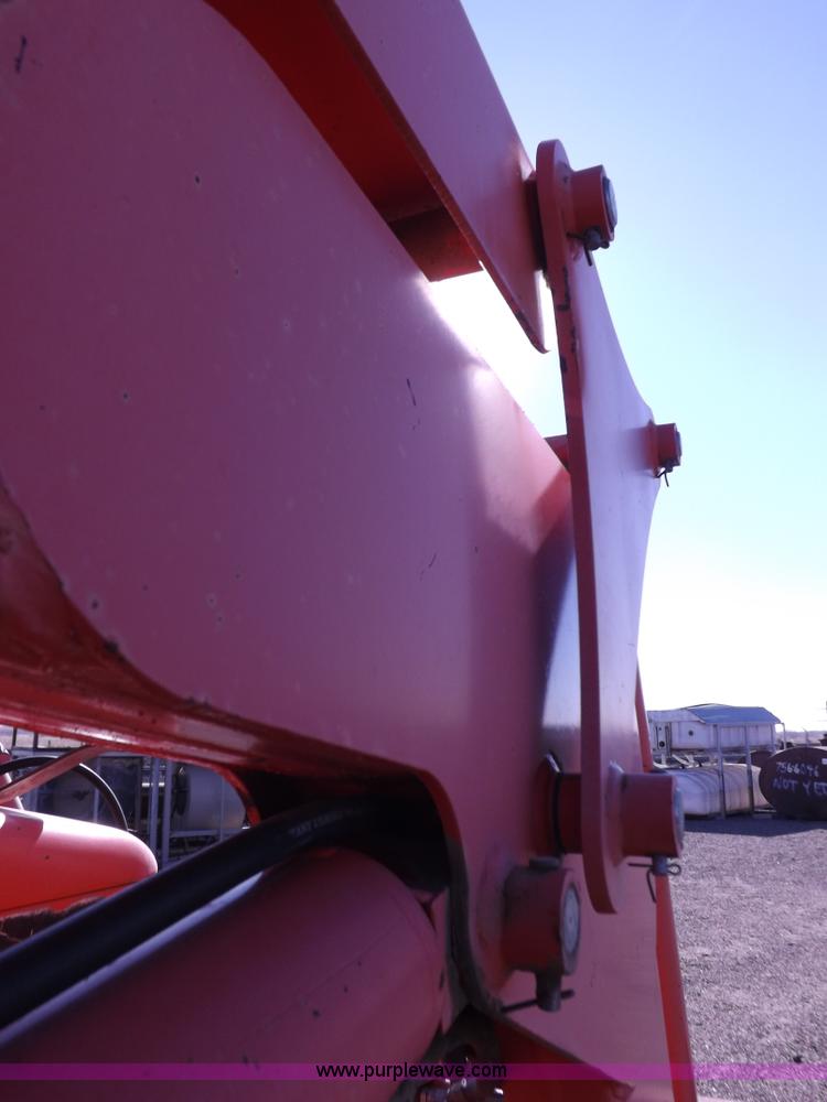 image for item I9101 1997 New Holland 7740SL MFWD tractor