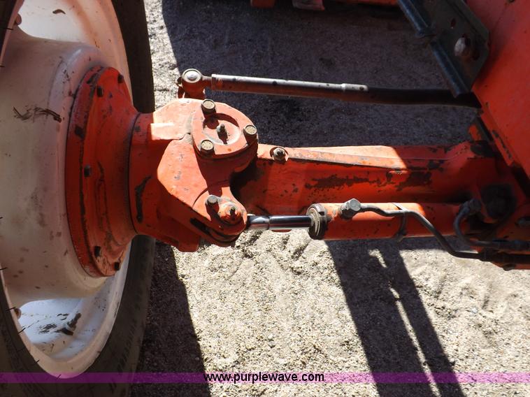 image for item I9102 1997 New Holland 7740SL MFWD tractor